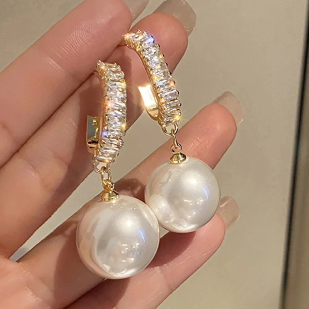 Luxury Earrings with Pearl and Zirconia