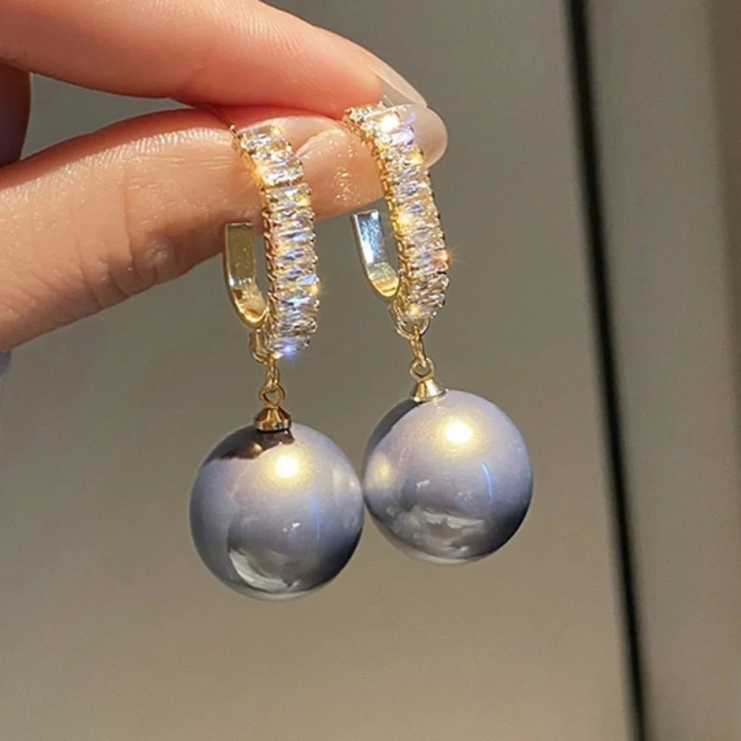 Luxury Earrings with Pearl and Zirconia