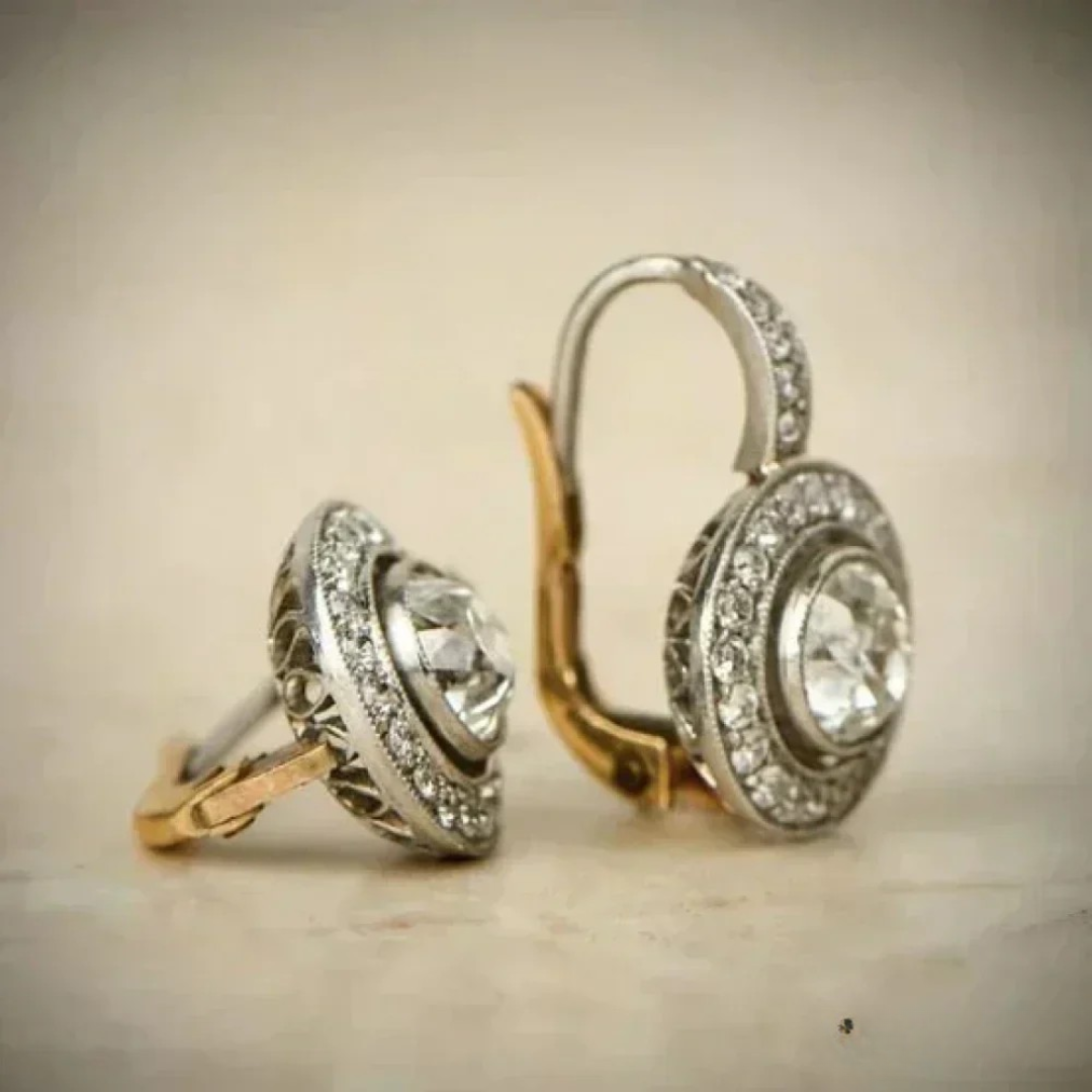 Vintage silver earrings with zirconia