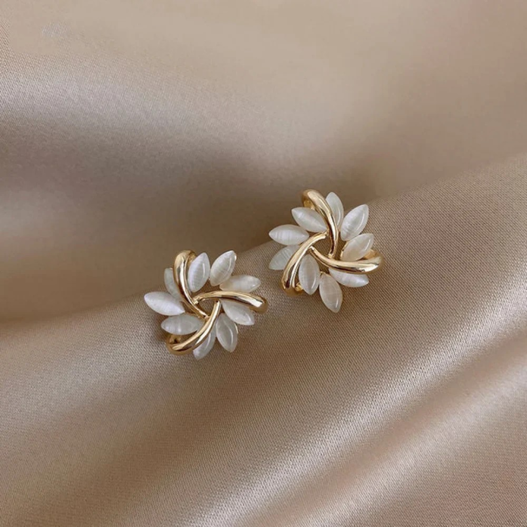 Elegant Exquisite Opal Petal Circle Stud Earrings in Gold