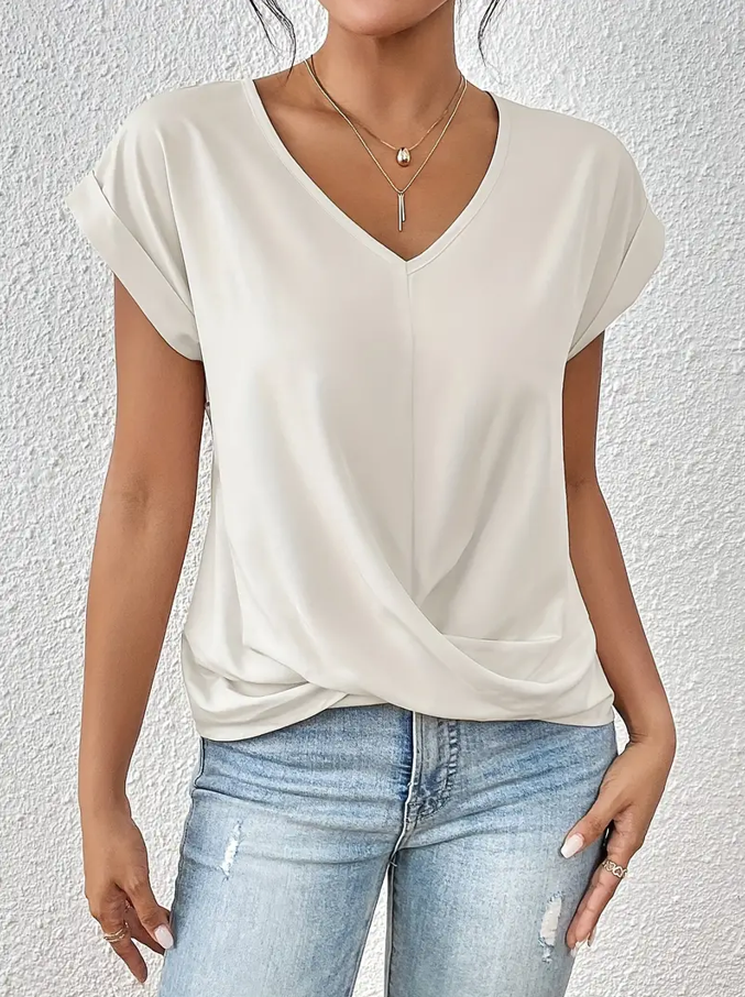 ANNA™ | THE PERFECT V-NECK TOP FOR WOMEN