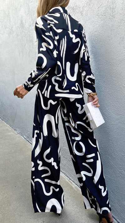 Corinne - Two-Piece Printed Set