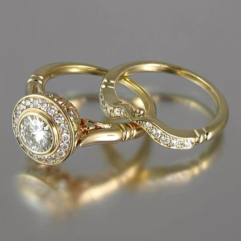 Vintage gold & zirconia ring set